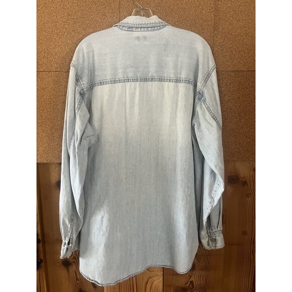 Levi's Red Tab Mens Denim Shirt Size Medium Blue Button Down Long Sleeve Cowboy - Picture 8 of 8